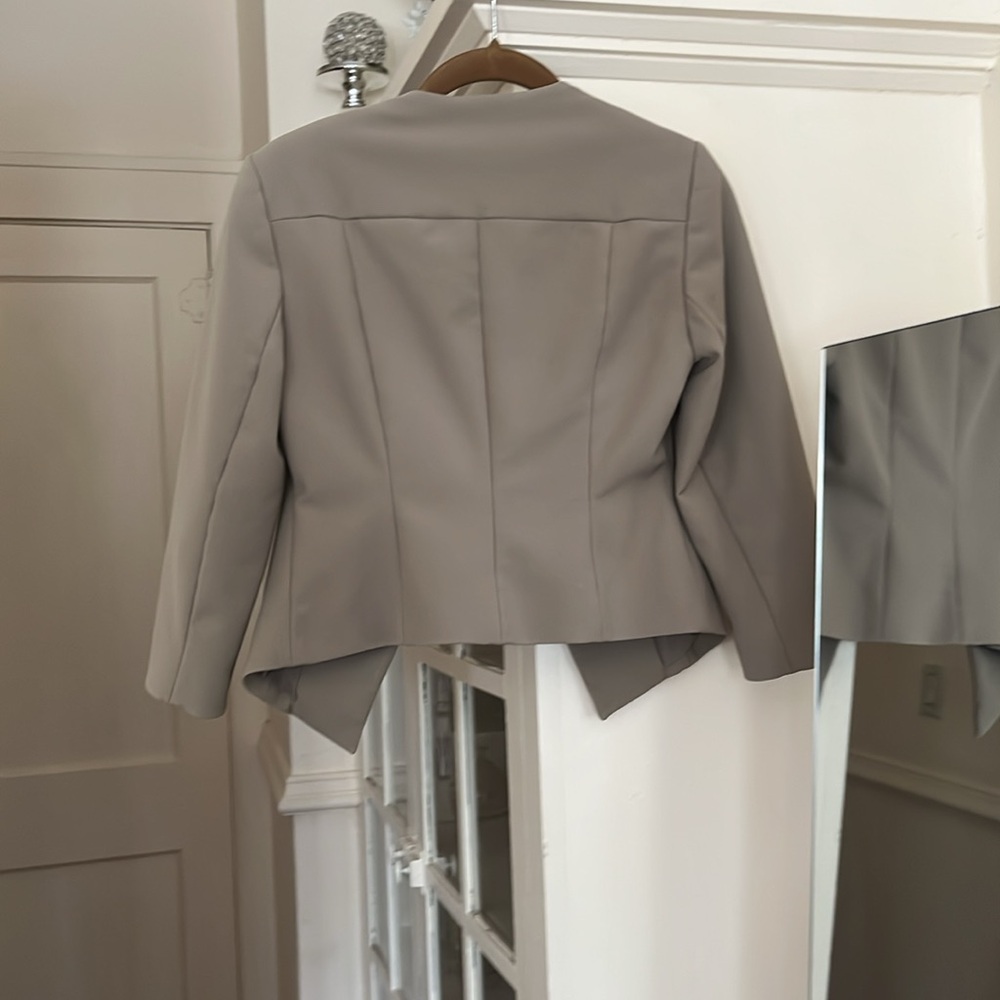 Express Blazer - Picture 5 of 5